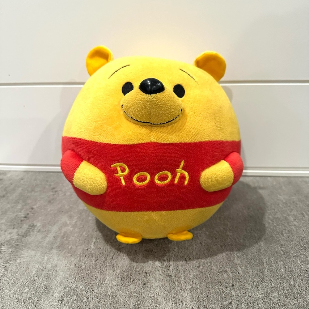 Ty Disney Winnie the Pooh Beanie Ballz 8 inch Plush